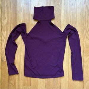 NWT Emma & Sam Purple Halter Neck Cold Shoulder Cropped Open Back Top Si…